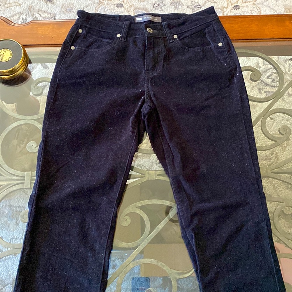Levi’s Corduroy black straight jeans